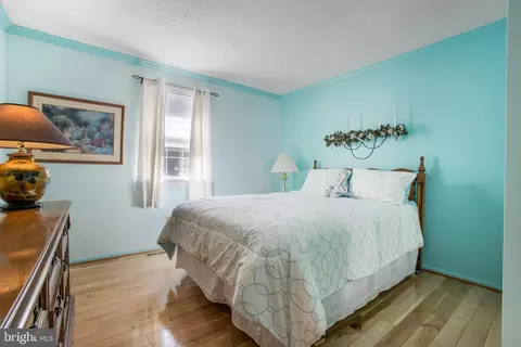 Bedroom - 1904 Mount Hope Ct, Hanover, MD 21076 photo 5 of 9