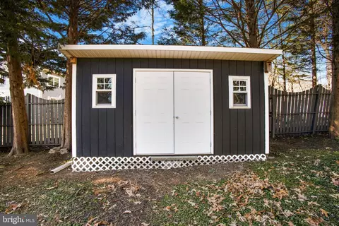 Exterior - 1904 Mount Hope Ct, Hanover, MD 21076 photo 13 of 26