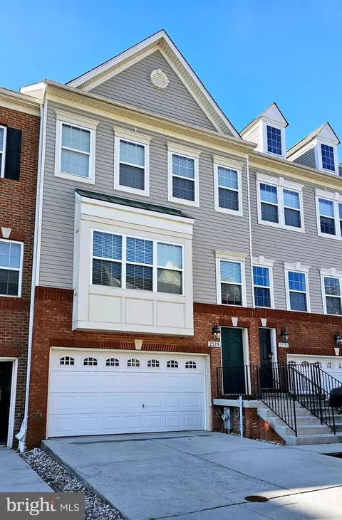 2529 Hyacinth Ln, Gambrills, MD 21054