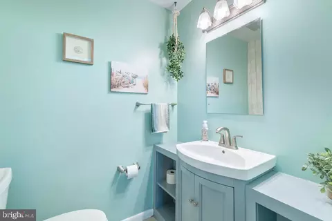 Bath - 7912 Pavilion Dr, Severn, MD 21144 photo 1 of 3