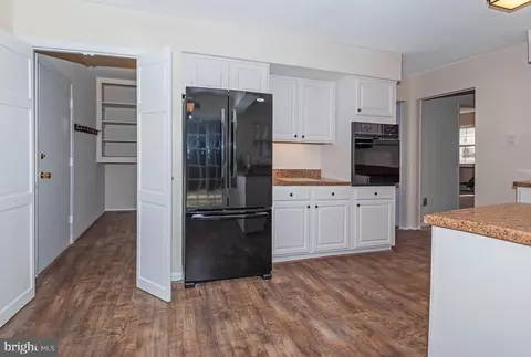 Kitchen - 1715 Tarleton Way, Crofton, MD 21114 photo 6 of 6
