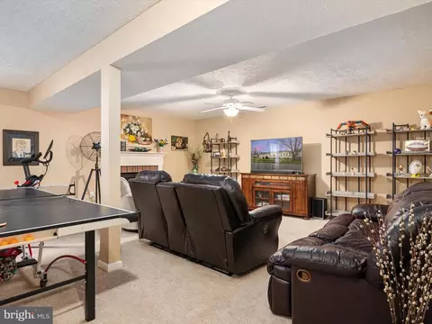 209 Misty View Ct, Pasadena, MD 21122 photo 18