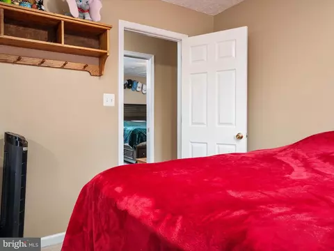 209 Misty View Ct, Pasadena, MD 21122 photo 16