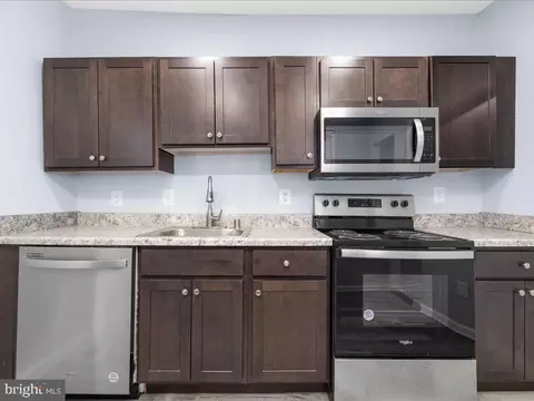Kitchen - 3 Park Pl, Brooklyn, MD 21225 photo 2 of 2
