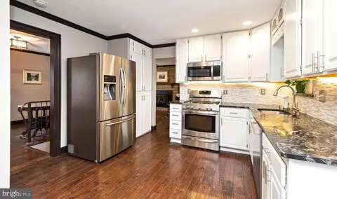 1799 Regents Park Rd E, Crofton, MD 21114 photo 10