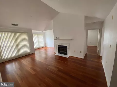 Living - 3109 River Bend Ct #D304, Laurel, MD 20724 photo 1 of 4