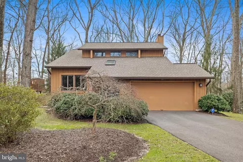 308 Braeburn Glen Ct, Millersville, MD 21108