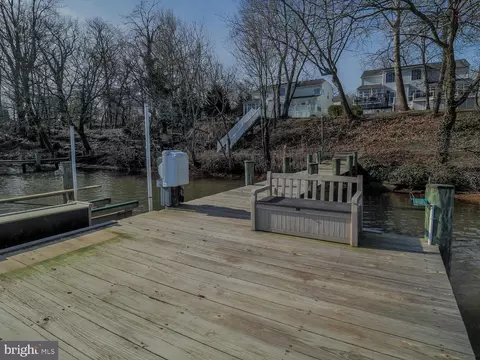 Exterior - 7707 Lyman Ave, Pasadena, MD 21122 photo 3 of 16