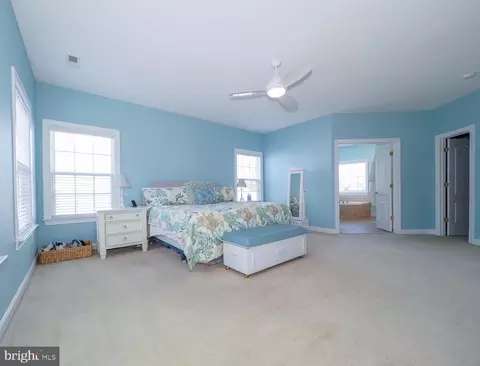 Bedroom - 7707 Lyman Ave, Pasadena, MD 21122 photo 3 of 9