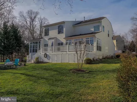 Exterior - 7707 Lyman Ave, Pasadena, MD 21122 photo 15 of 16
