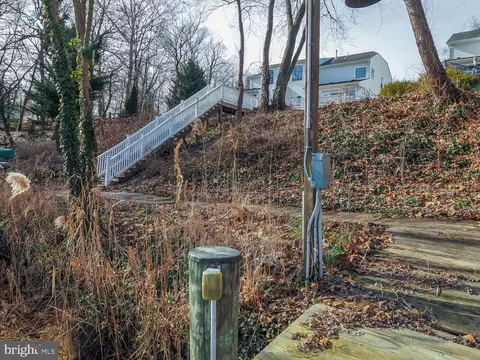 View/Area - 7707 Lyman Ave, Pasadena, MD 21122 photo 7 of 8