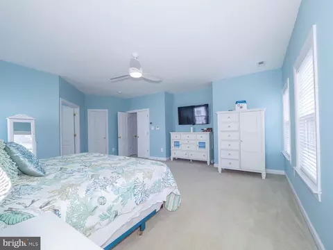 Bedroom - 7707 Lyman Ave, Pasadena, MD 21122 photo 5 of 9