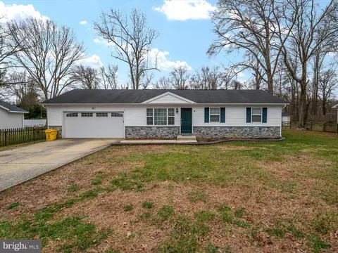 Exterior - 51 Claiborne Rd, Edgewater, MD 21037 photo 1 of 8