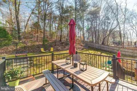 Exterior - 925 Deep Creek Ave, Arnold, MD 21012 photo 4 of 7
