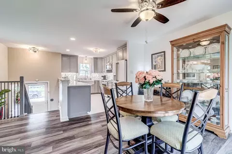 Dining - 925 Deep Creek Ave, Arnold, MD 21012 photo 6 of 6