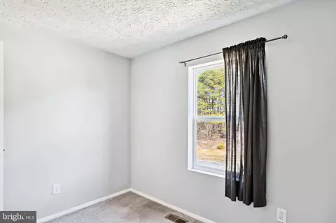 Bedroom - 7758 Kidwell Ct, Hanover, MD 21076 photo 6 of 8