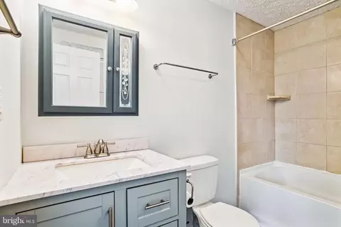 Bath - 7758 Kidwell Ct, Hanover, MD 21076 photo 1 of 6