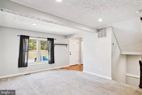 Living - 7758 Kidwell Ct, Hanover, MD 21076 photo 4 of 4