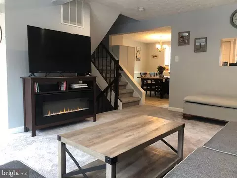 Living - 7758 Kidwell Ct, Hanover, MD 21076 photo 2 of 4
