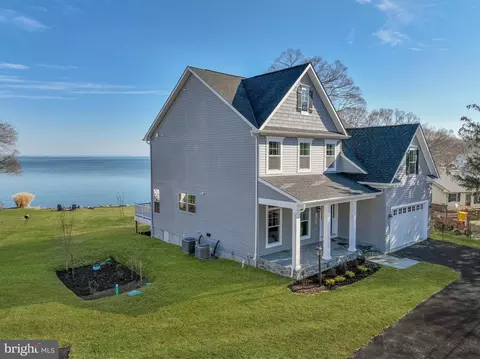 1243 Bast Ln, Shady Side, MD 20764