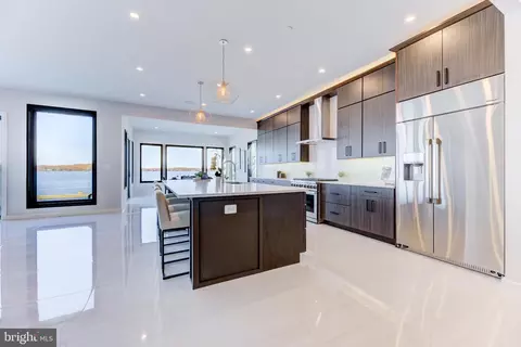 Kitchen - 553 Broadwater Rd, Arnold, MD 21012 photo 1 of 3