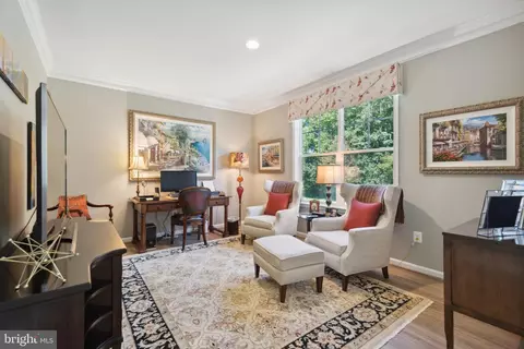 Living - 205 Thompson Ln, Deale, MD 20751 photo 1 of 4