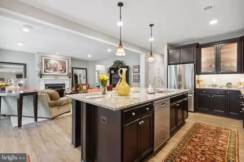 Kitchen - 205 Thompson Ln, Deale, MD 20751 photo 3 of 4