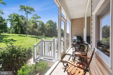 Exterior - 205 Thompson Ln, Deale, MD 20751 photo 3 of 7
