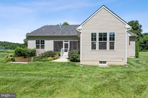 Exterior - 205 Thompson Ln, Deale, MD 20751 photo 7 of 7