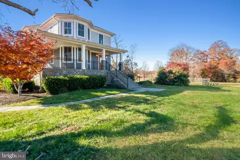5830 Swamp Circle Rd, Deale, MD 20751 photo 4