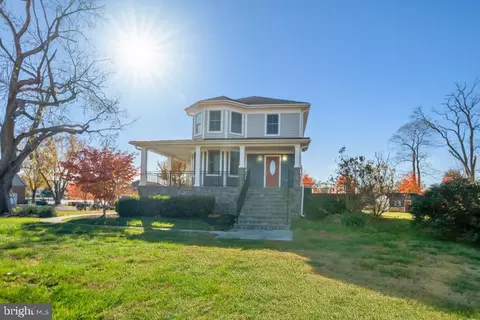 5830 Swamp Circle Rd, Deale, MD 20751 photo 3