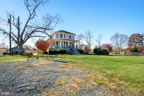 5830 Swamp Circle Rd, Deale, MD 20751 photo 5