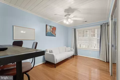Dining - 7827 Southwest Rd, Pasadena, MD 21122 photo 2 of 2