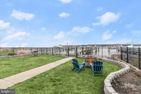 View/Area - 7827 Southwest Rd, Pasadena, MD 21122 photo 11 of 16
