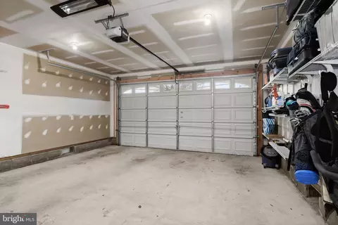Exterior - 7827 Southwest Rd, Pasadena, MD 21122 photo 2 of 17