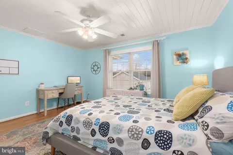 Bedroom - 7827 Southwest Rd, Pasadena, MD 21122 photo 5 of 5