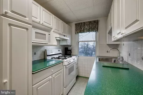 422 5th Ave, Brooklyn, MD 21225 photo 2
