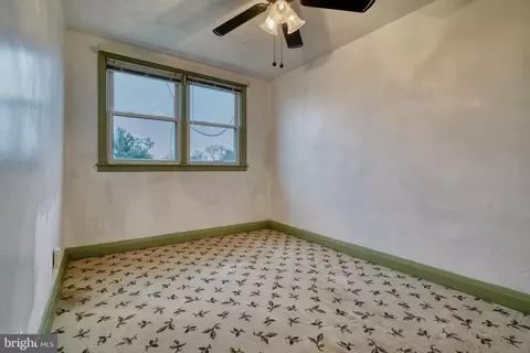 422 5th Ave, Brooklyn, MD 21225 photo 5