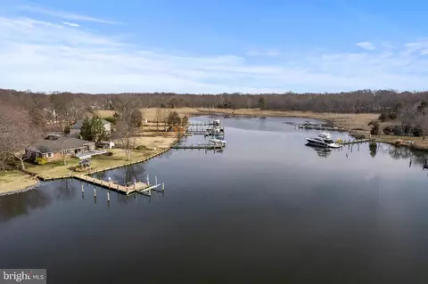 View/Area - 3887 Cotter Dr, Edgewater, MD 21037 photo 7 of 13