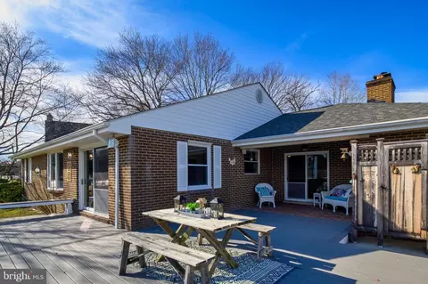 Exterior - 3887 Cotter Dr, Edgewater, MD 21037 photo 9 of 12