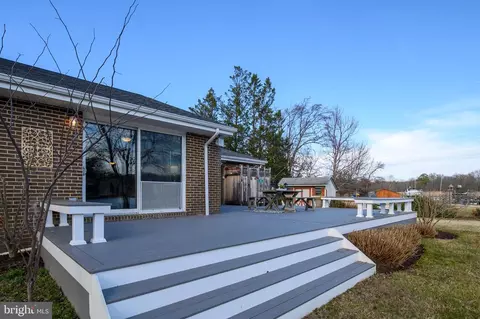 Exterior - 3887 Cotter Dr, Edgewater, MD 21037 photo 3 of 12