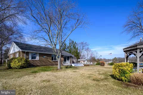 Exterior - 3887 Cotter Dr, Edgewater, MD 21037 photo 12 of 12
