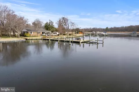 View/Area - 3887 Cotter Dr, Edgewater, MD 21037 photo 12 of 13