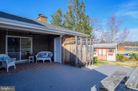 Exterior - 3887 Cotter Dr, Edgewater, MD 21037 photo 7 of 12