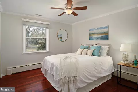 Bedroom - 3887 Cotter Dr, Edgewater, MD 21037 photo 4 of 5