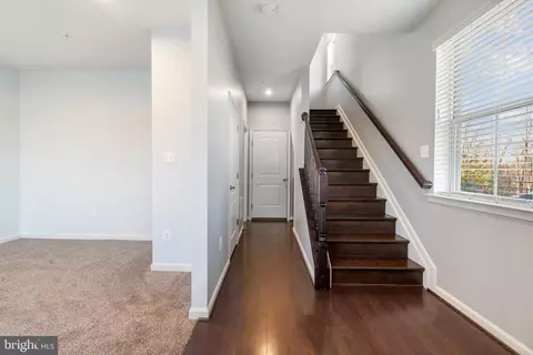 3312 Laurel Hill Rd, Hanover, MD 21076 photo 2