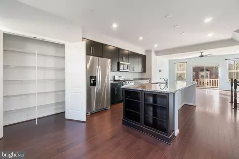 3312 Laurel Hill Rd, Hanover, MD 21076 photo 11