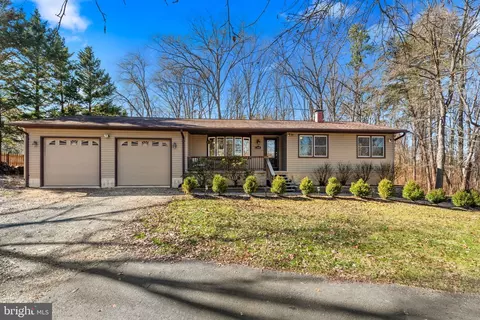 709 Old Donaldson Ave, Severn, MD 21144