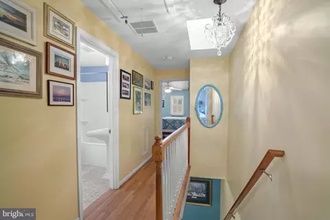 Entry Way - 19 Morris St, Annapolis, MD 21401 photo 1 of 1