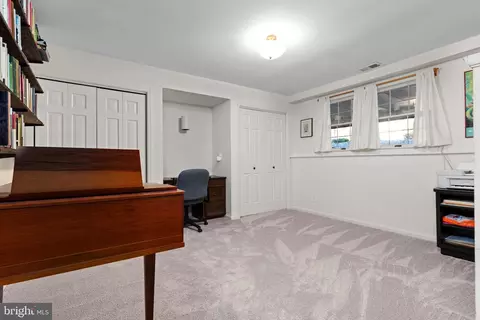 Bedroom - 1061 Nova Cir, Arnold, MD 21012 photo 7 of 7
